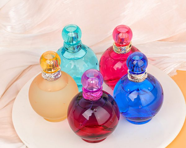 Meqi high-quality ladies’ perfumes