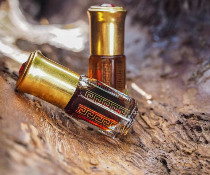 Why Arabian Scents Are Becoming the Hottest Trend in Modern Perfumery
