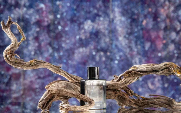 Cómo elegir una colonia clásica para hombre que muestre encanto masculino.