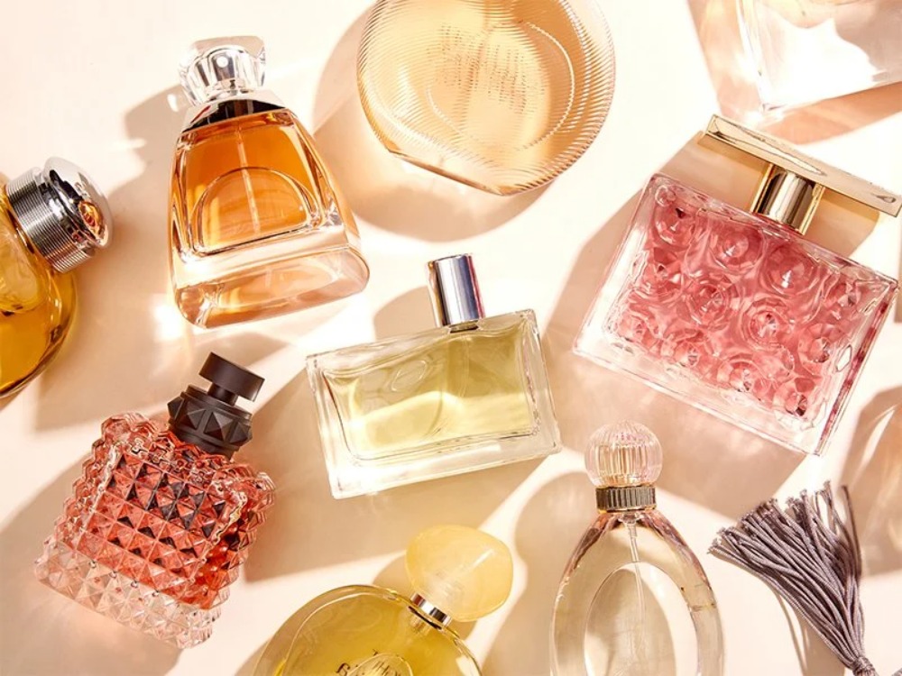 Scent Layering 101 How to Mix Ladies' Perfumes for a Unique Personal Aroma