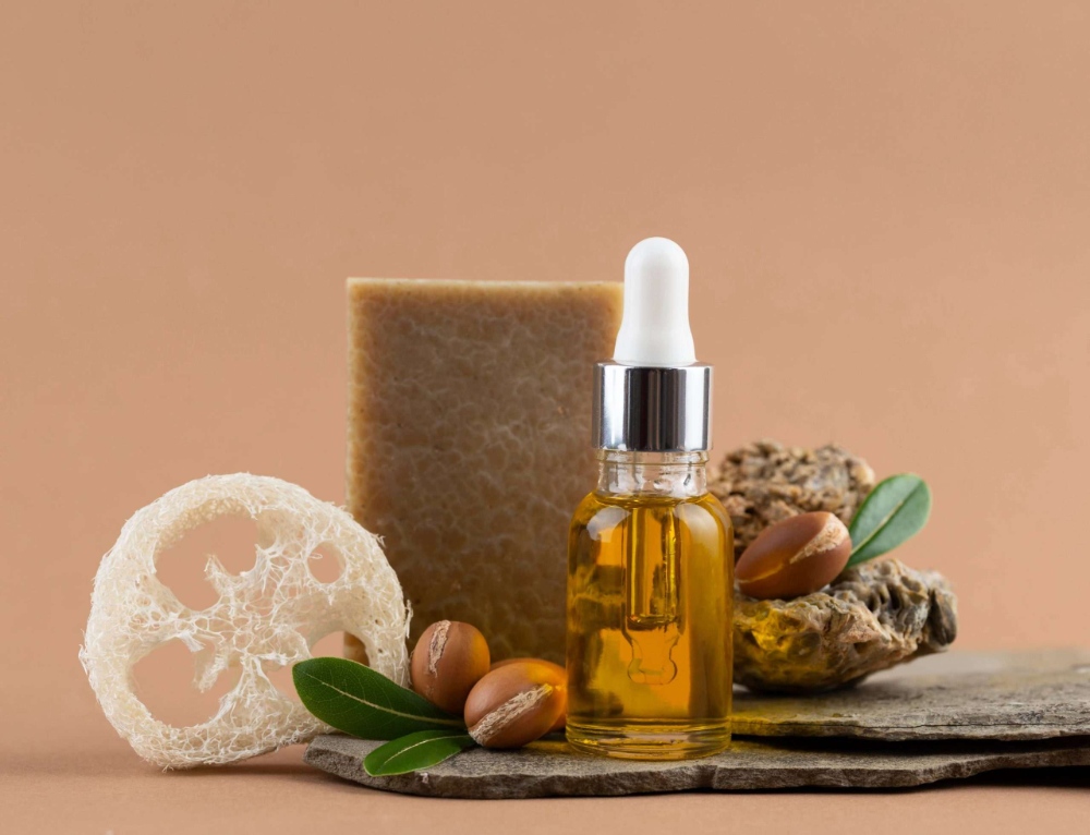 Composition and Craftsmanship of Natural Perfumes (1)