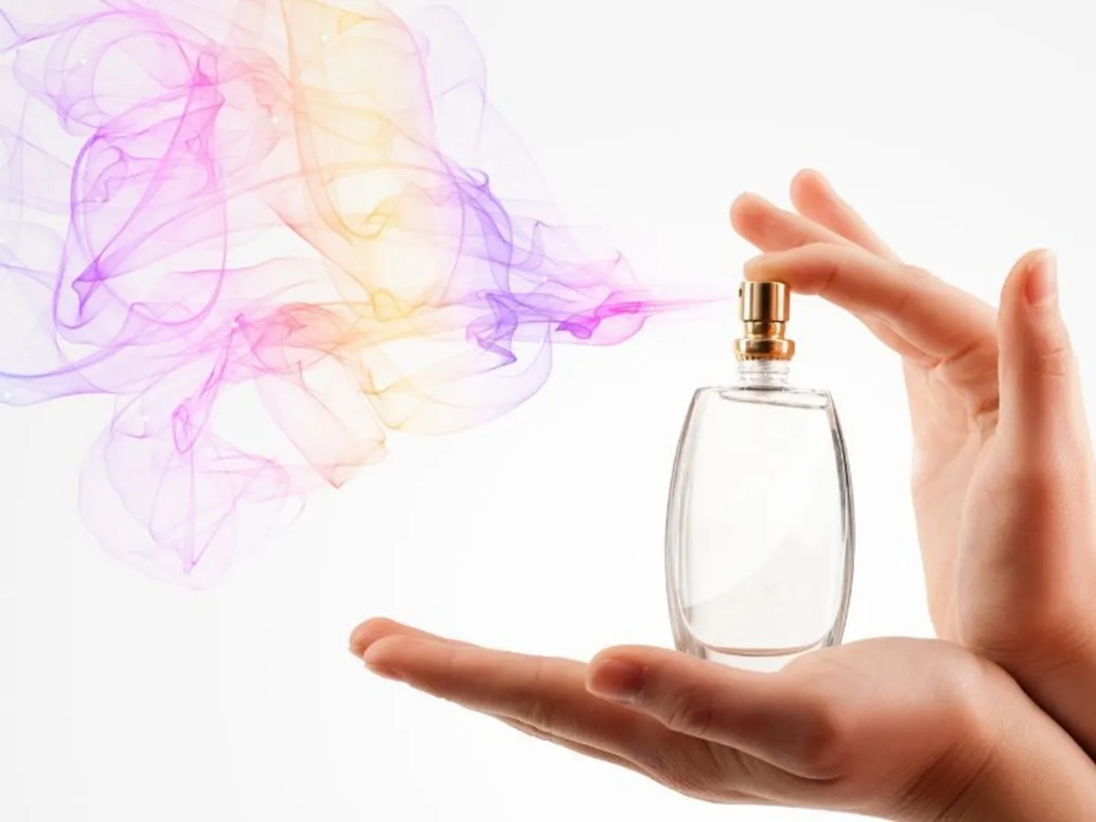 Top 2026 Insights on Sillage and Its Role in Modern Perfumery (1)