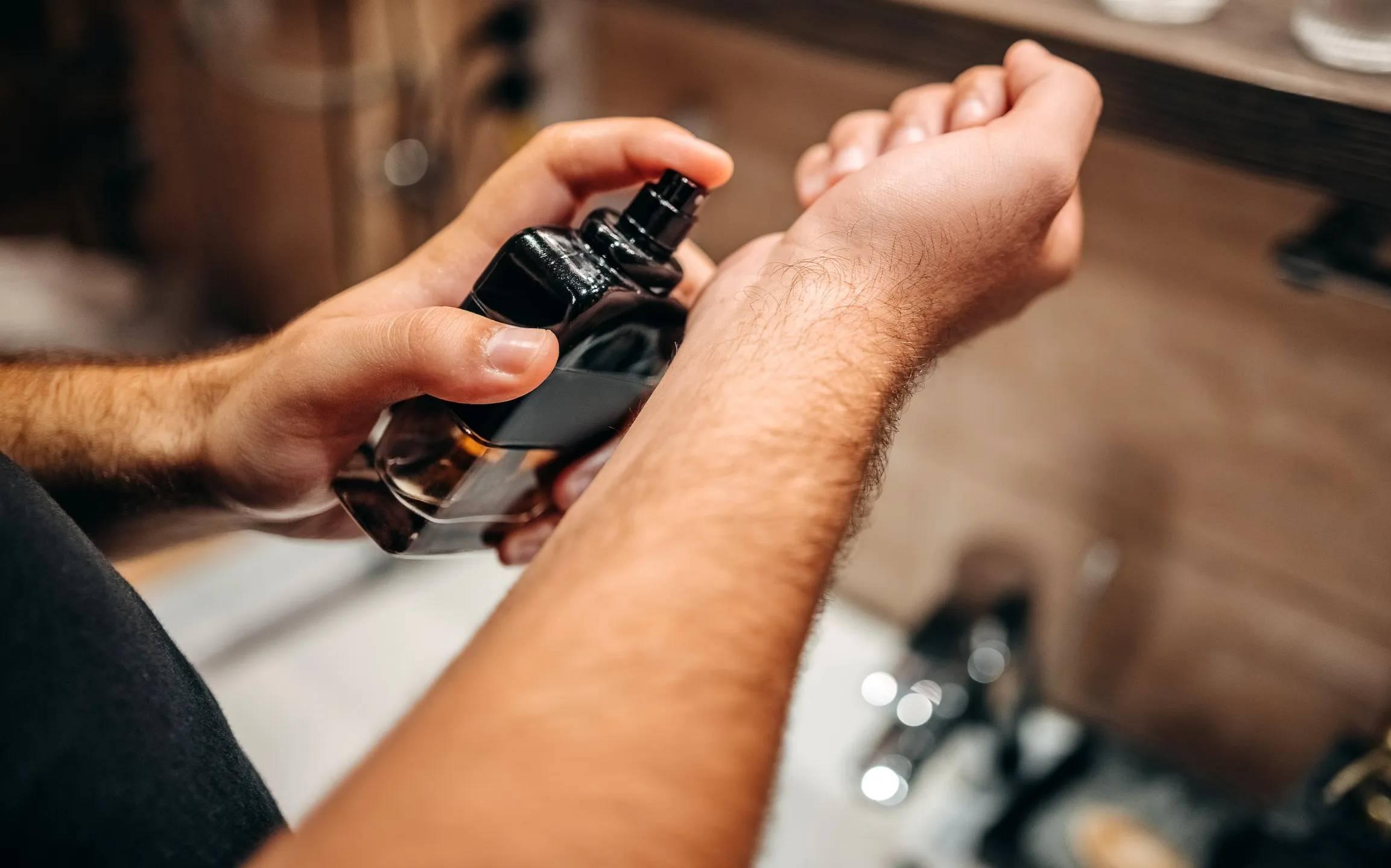Men’s Perfume Insights 2026: How to Identify a Reliable Woody Cologne
