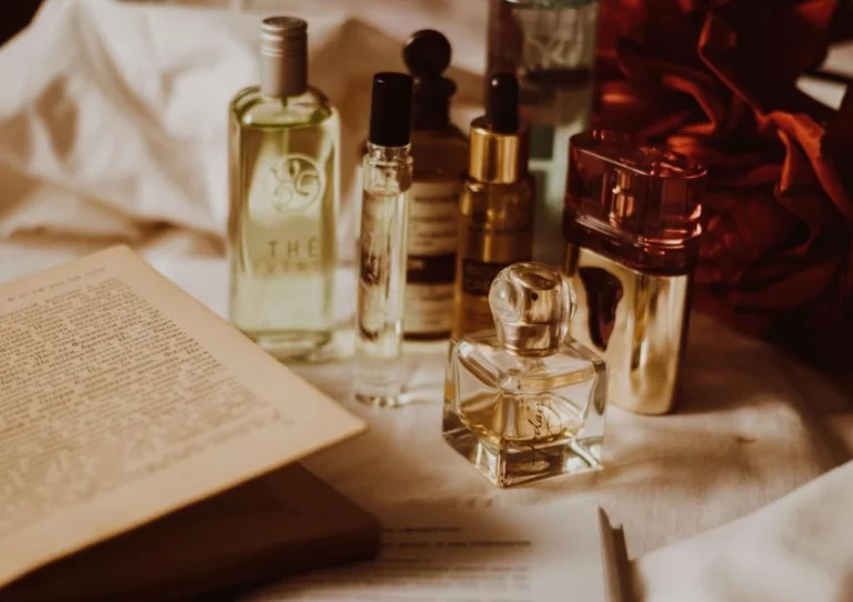 Why Middle Eastern Perfumes Are Dominating the Fragrance Market